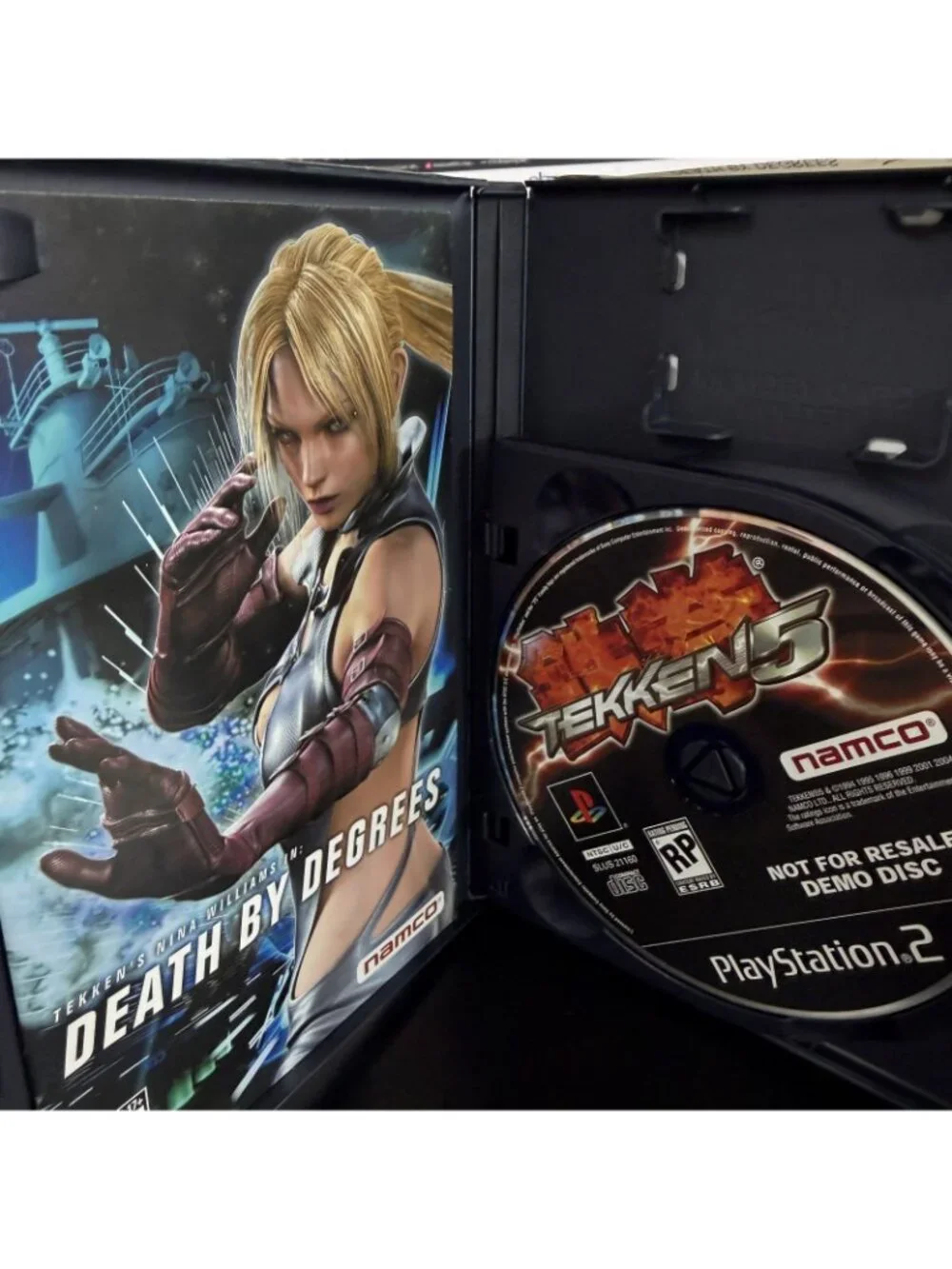 Death by Degrees PlayStation 2 PS2 CIB Complete With Tekken 5 Demo And Manual - Picture 4 of 4
